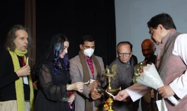 Hindi – Urdu Film Writer Shri Javed Siddiqi is awarded JIFF LIFE TIME ACHIEVEMENT AWARD
