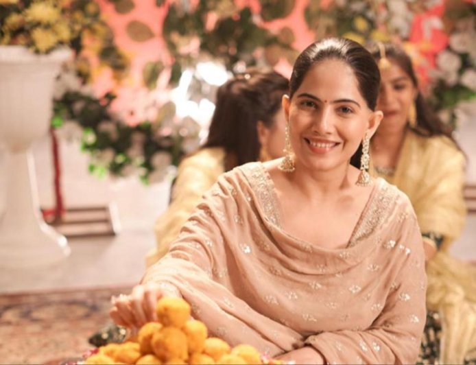 Jaya Kishori’s Voice Brings Krishna’s Glory Alive in New Bhajan